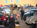 Auto in sosta nel parcheggio